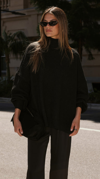 Harita Knitted Sweater - Black