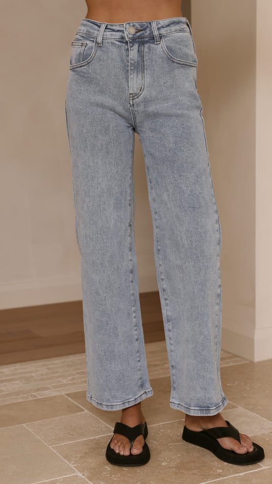 Vinnie Straight Leg Jeans - Light Blue