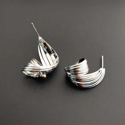 Pleated Metal Stud Earrings